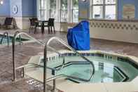 สระว่ายน้ำ Residence Inn by Marriott Paducah