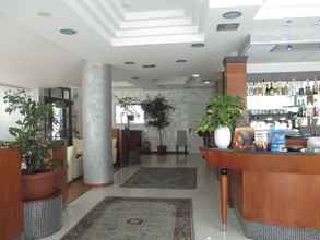 Lobi 4 Hotel Alemagna