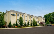 ภายนอกอาคาร 2 Microtel Inn & Suites by Wyndham Beckley East