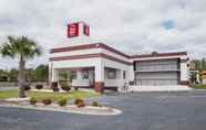 Exterior 2 Red Roof Inn Walterboro