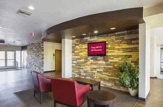 Lobby 4 Red Roof Inn & Suites Corpus Christi