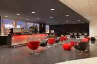Quầy bar, cafe và phòng lounge Wyndham Costa Del Sol Lima Airport