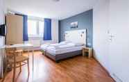 Bedroom 2 a&o Hamburg Hauptbahnhof - Hostel