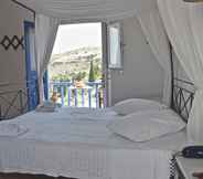 Kamar Tidur 3 Lefkes Village