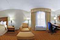 Kamar Tidur Country Inn & Suites by Radisson, Potomac Mills Woodbridge, VA