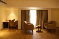 Common Space Rivera Sarovar Portico Ahmedabad