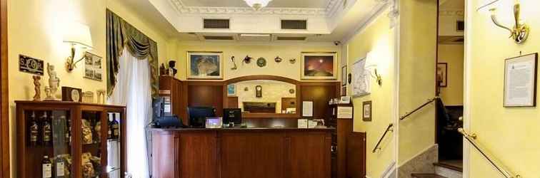 Lobby Hotel Stromboli