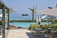 Swimming Pool Pearl Beach Hotel