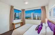 Bedroom 4 Mantra Broadbeach on the Park