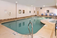 Swimming Pool La Quinta Inn & Suites by Wyndham Ruidoso Downs