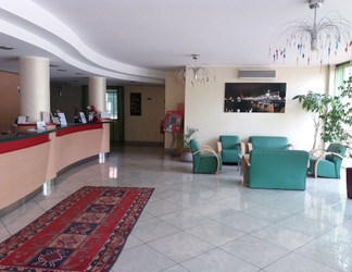 Lobi 2 Hotel Panorama