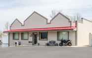 Exterior 2 Econo Lodge Bellefonte I-99