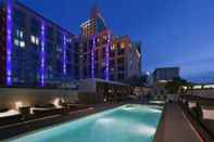 Swimming Pool Hard Rock Hotel San Diego