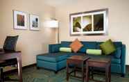 Common Space 5 SpringHill Suites by Marriott Medford