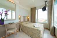 Phòng ngủ Hotel Cristallo Riccione