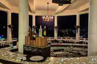 Bar, Cafe and Lounge Royal Orchid Brindavan Gardens