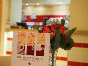 Lobi 4 Mayfair Hotel