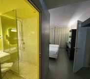 In-room Bathroom 2 Hotel San Ranieri