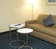 Common Space 2 Fairfield Inn & Suites by Marriott Chesapeake Suffolk