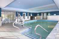 Swimming Pool Fairfield Inn & Suites by Marriott Chesapeake Suffolk