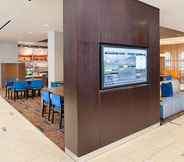 Lobi 3 Courtyard Marriott Paso Robles