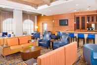 Bar, Kafe, dan Lounge Courtyard Marriott Paso Robles