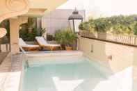 Swimming Pool Huentala Hotel