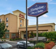 Exterior 3 Hampton Inn & Suites Tacoma