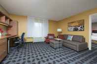 Common Space TownePlace Suites by Marriott Kalamazoo