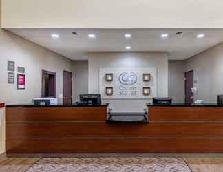 Lobby 2 Comfort Suites Ennis