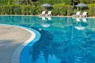 Swimming Pool Hotel Salinera