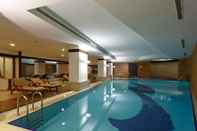 Swimming Pool ByOtell Hotel Istanbul