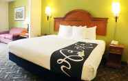 Kamar Tidur 7 La Quinta Inn & Suites by Wyndham Fort Smith