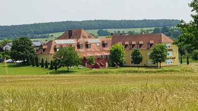 Exterior 4 Hotel Rhöner Land Bed & Breakfast