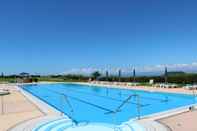 Swimming Pool Kamakura Prince Hotel