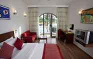 Bedroom 2 Lemon Tree Hotel, Aurangabad