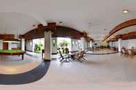 Lobby Estuary Sarovar Portico Poovar