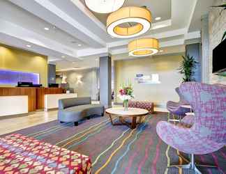 Lobby 2 Fairfield Inn & Suites by Marriott Guelph