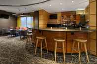 Bar, Kafe, dan Lounge SpringHill Suites by Marriott Denver Airport
