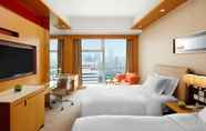 Bedroom 3 New World Wuhan Hotel