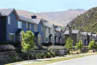 Exterior Arrowfield Apartments