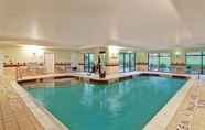 Swimming Pool 6 Springhill Suites by Marriott Erie