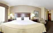 Bilik Tidur 3 Holiday Inn Express & Suites Miami, an IHG Hotel