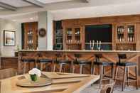 Bar, Cafe and Lounge Four Points by Sheraton Sacramento International Airport