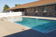 Swimming Pool Family Budget Inn Bethany