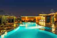 Swimming Pool Four Points by Sheraton Bur Dubai