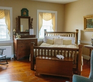 Bedroom 2 Cave Hill Farm Bed & Breakfast