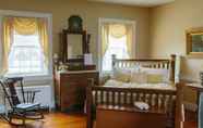 Bedroom 2 Cave Hill Farm Bed & Breakfast