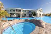 Swimming Pool Oaks Port Stephens Pacific Blue Resort