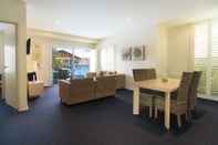 Common Space Oaks Port Stephens Pacific Blue Resort